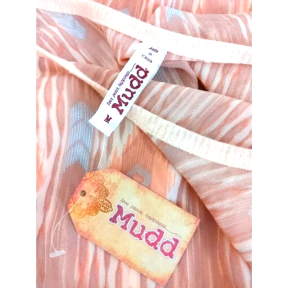 New With Tag Mudd Tank Top Sleeveless Scoop Neck Medium - Picture 11 of 11